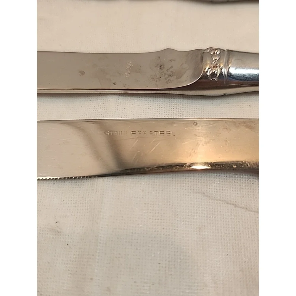 Set Of Six Vintage‎ Stainless Steel Dinner Knives with Faux Bamboo Handles